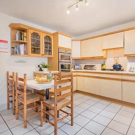Sunnywood Holiday home